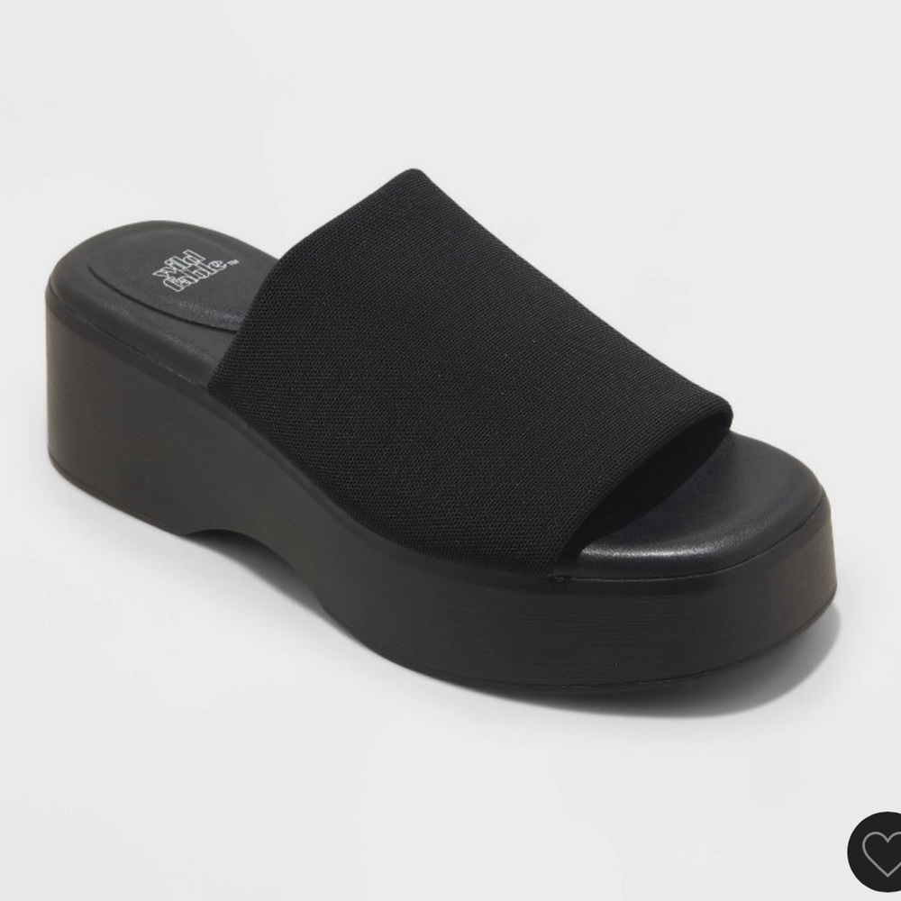 Platform sandals